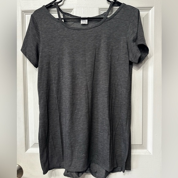 🧡 Champion dark grey active t shirt. Size: small - Picture 1 of 5